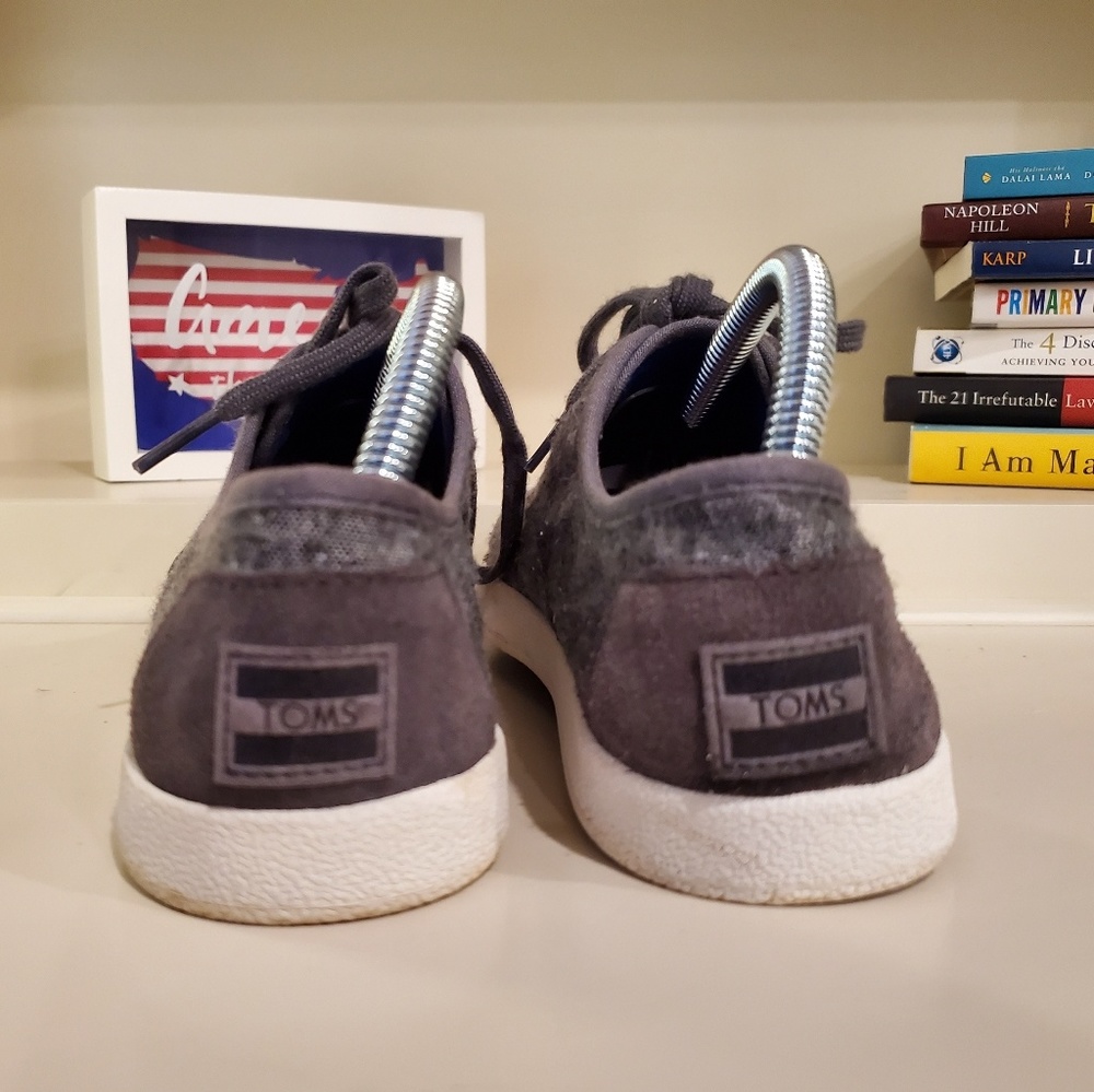 TOMS Youth 5.5 | GUC | With or Without Laces - Picture 5 of 8